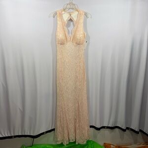 Morgan & Co. Pink Label Ivory Lace Dress